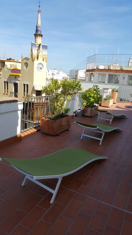The Sky Attic Apartment Σίτζες Εξωτερικό φωτογραφία