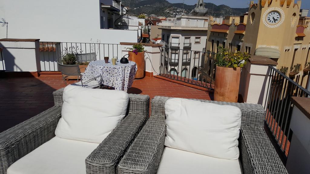The Sky Attic Apartment Σίτζες Εξωτερικό φωτογραφία